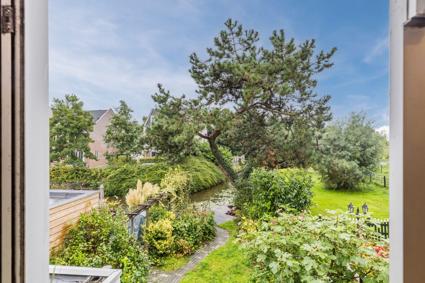 Foto 35 van Roerdompstraat 37