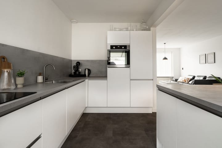 Foto 12 van Botter 24 9