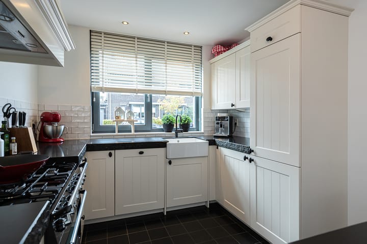 Photo 11 of Ocker Repelaerstraat 22