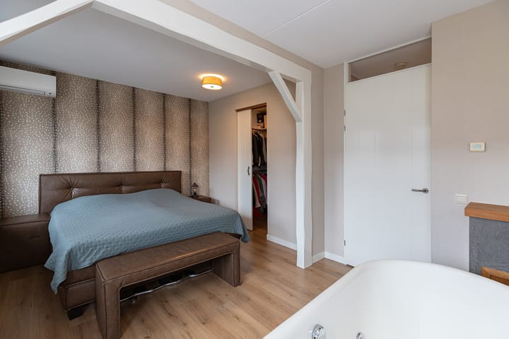 Photo 14 of Ocker Repelaerstraat 22