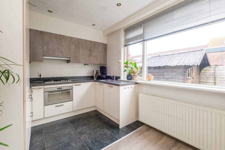 Foto 16 van Burg ten Veldestr 41