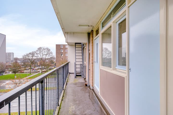 Foto 26 van Venusstraat 304