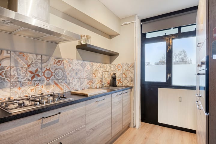 Foto 8 van Venusstraat 304