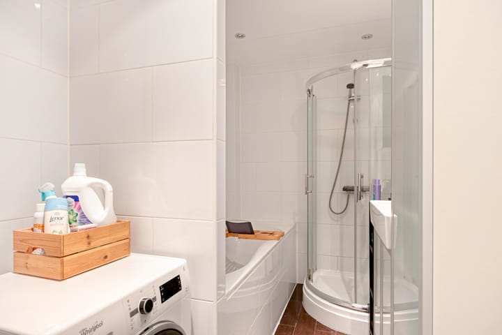 Foto 22 van Venusstraat 304