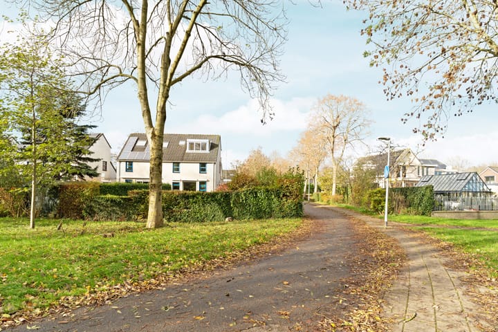 Photo 61 of Slingebeekstraat 104