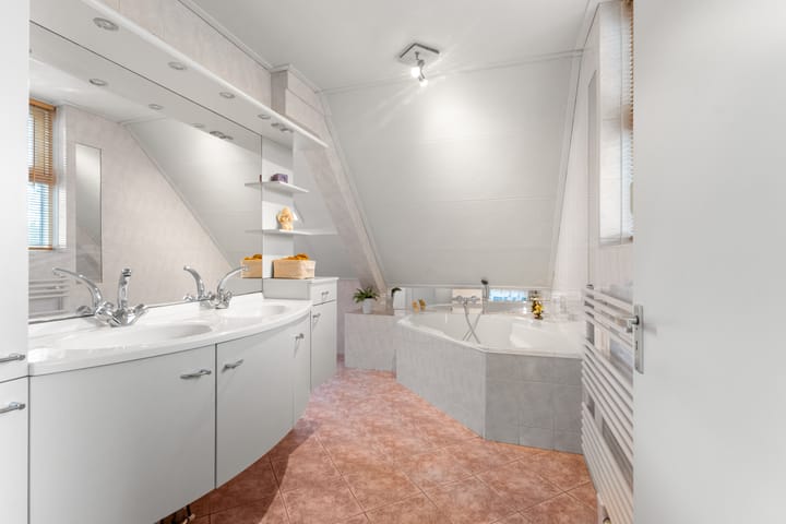 Photo 34 of Slingebeekstraat 104