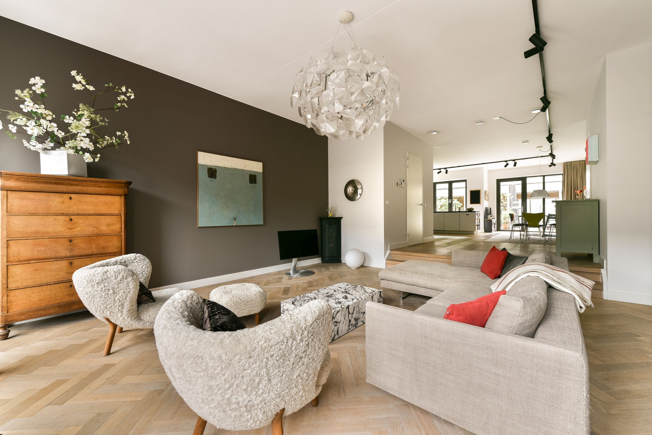 Photo 3 of Revaleiland 425