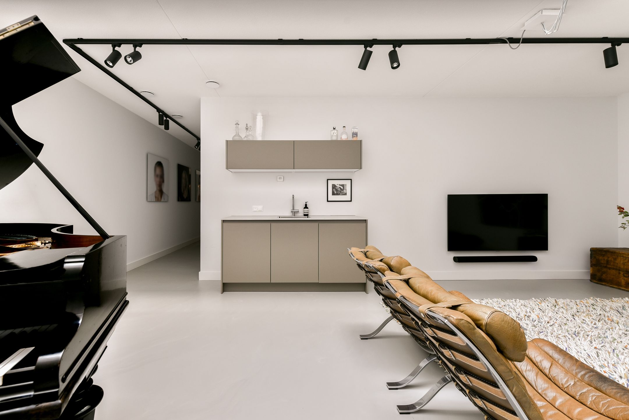 Photo 21 of Revaleiland 425