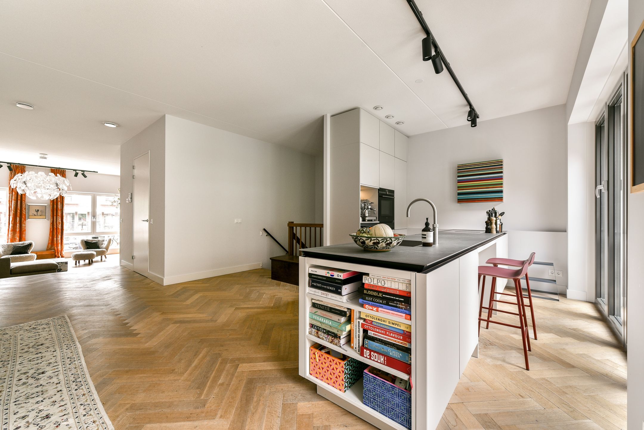 Photo 9 of Revaleiland 425