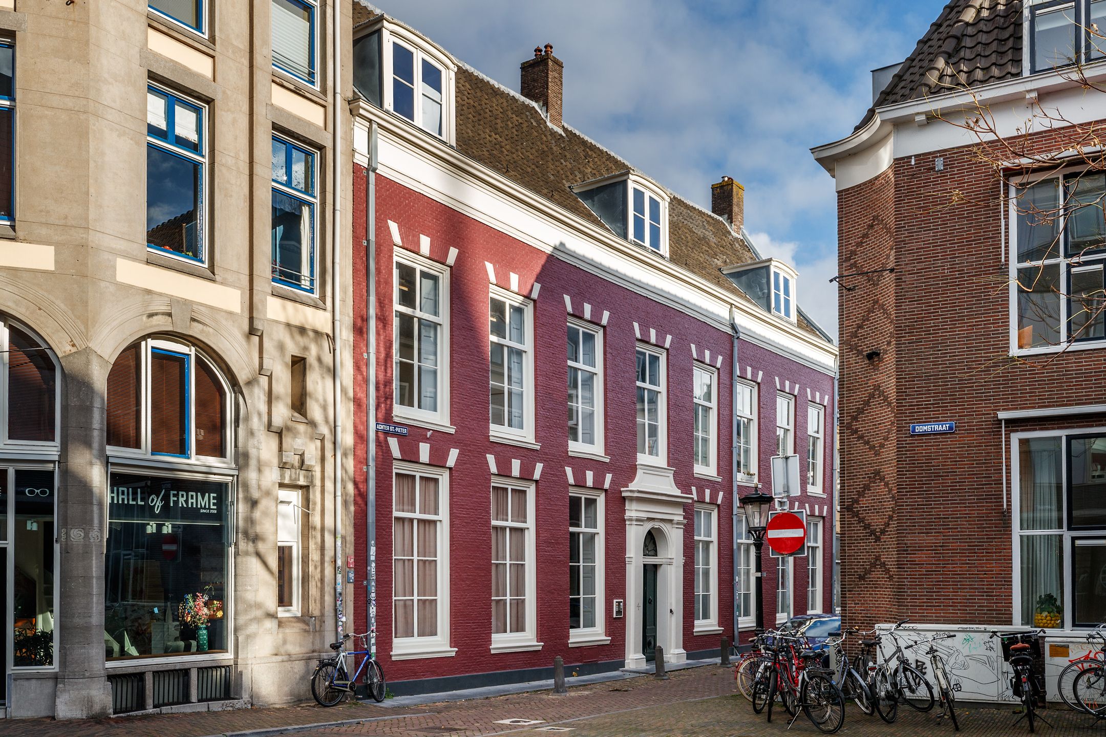 Achter St.-Pieter 4-D 4 D