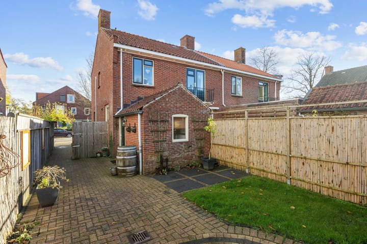 Photo 42 of Wieger van den Bosstraat 2