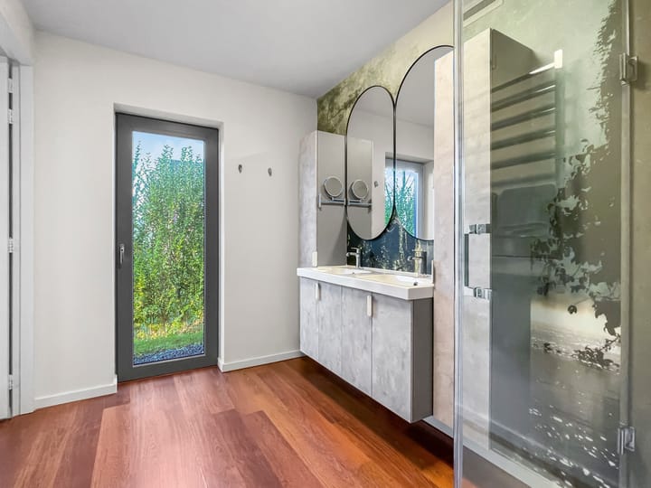 Photo 17 of Charles Darwinstraat 9