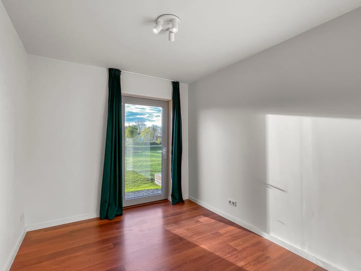 Photo 29 of Charles Darwinstraat 9