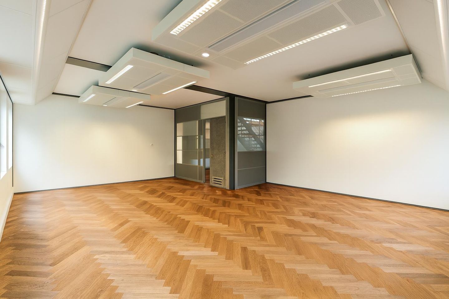 Bekijk foto 4 van Vaartweg 135