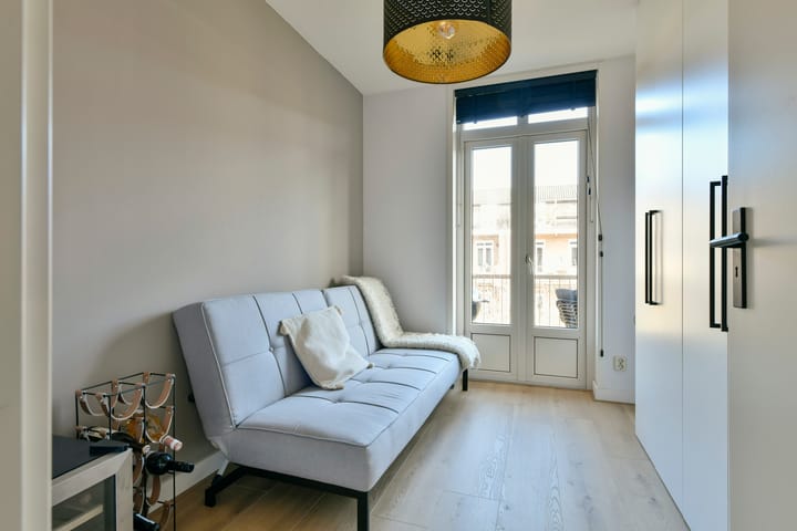 Photo 13 of Joris van Andringastraat 24-2