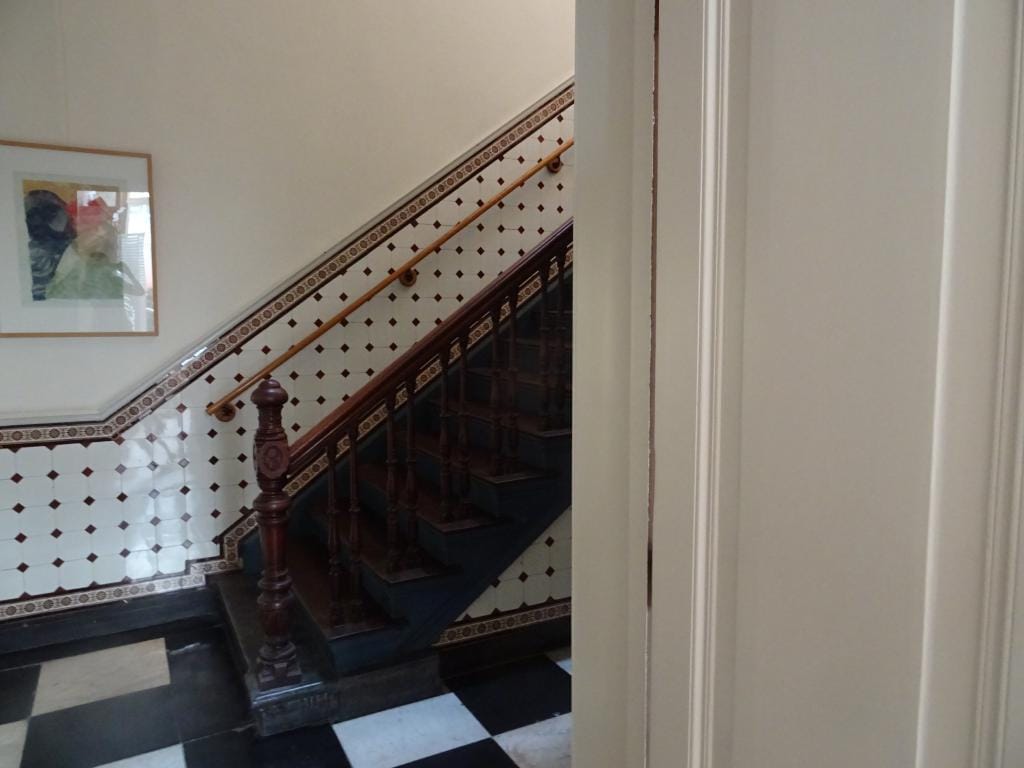 View photo 4 of Van Diemenstraat 202