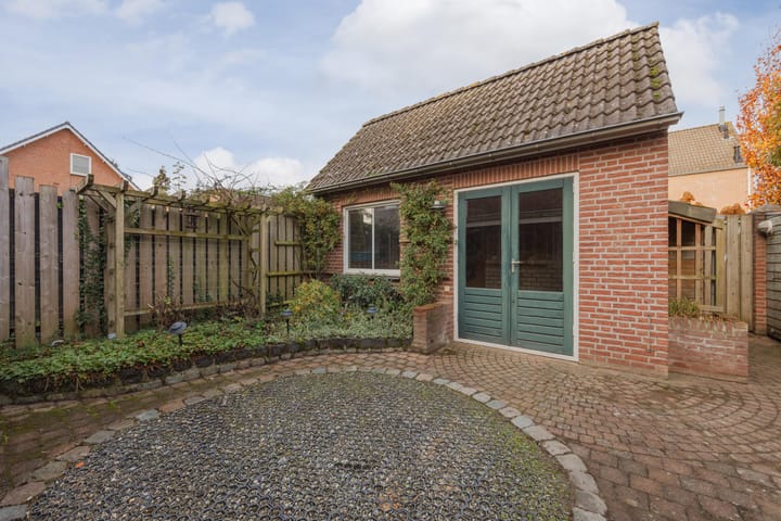 Photo 2 of Hoofdstraat 32-A