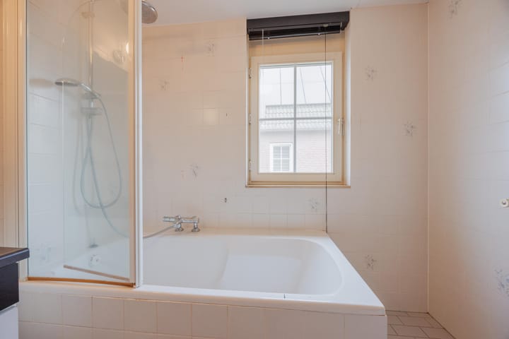 Photo 6 of Hoofdstraat 32-A