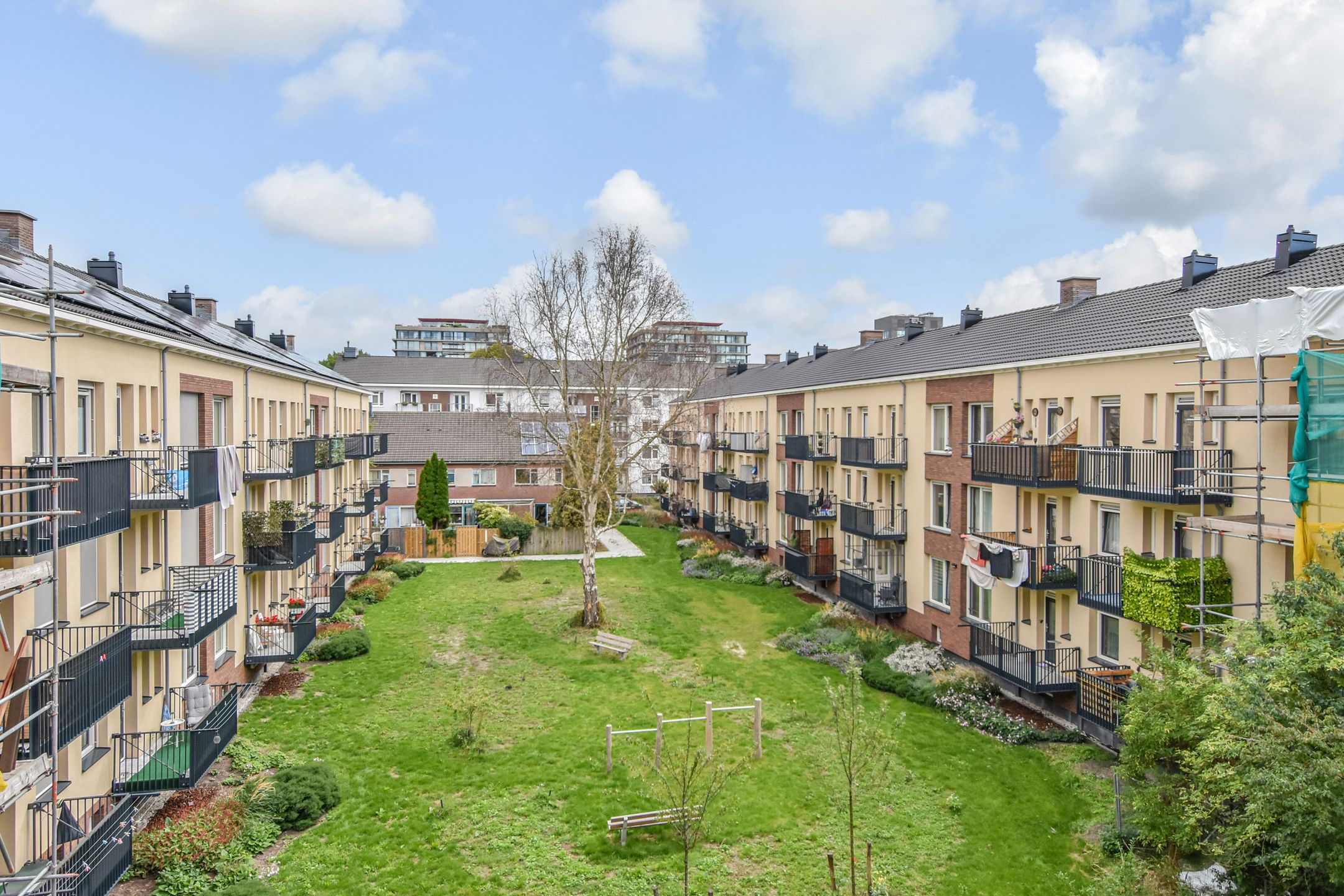 Foto 21 van Dr H. Colijnlaan 171