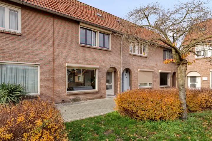 Photo 2 of 1e Haagstraat 57