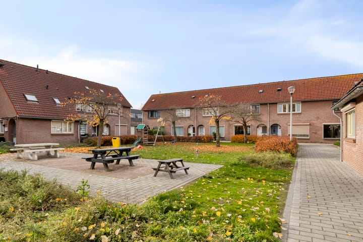 Foto 31 van 1e Haagstraat 57