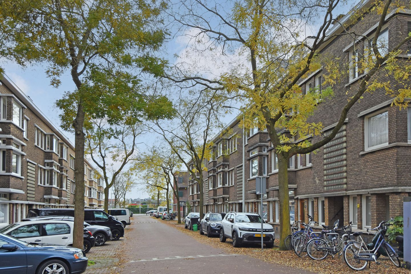 Foto 44 van Van Heutszstraat 147