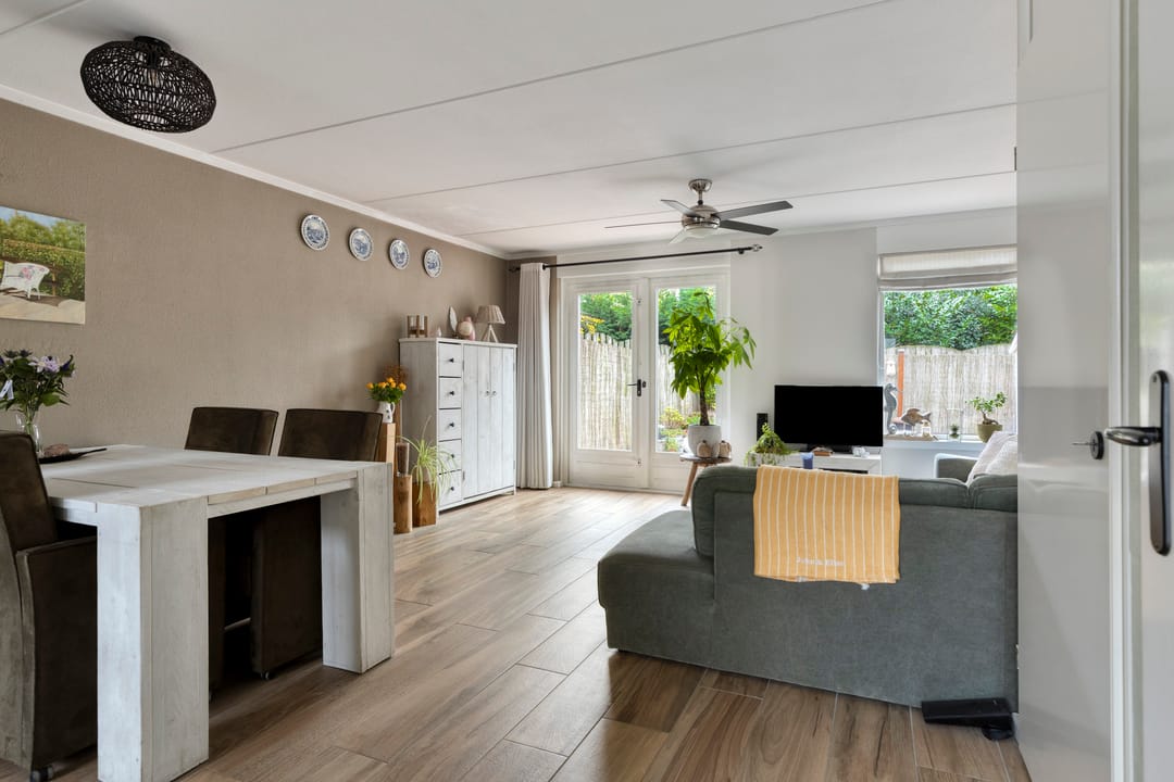 Foto 13 van Julianastraat 5