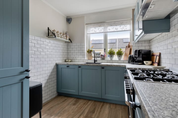 Photo 19 of Julianastraat 5