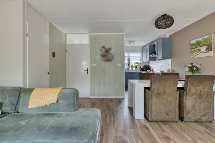 Photo 18 of Julianastraat 5