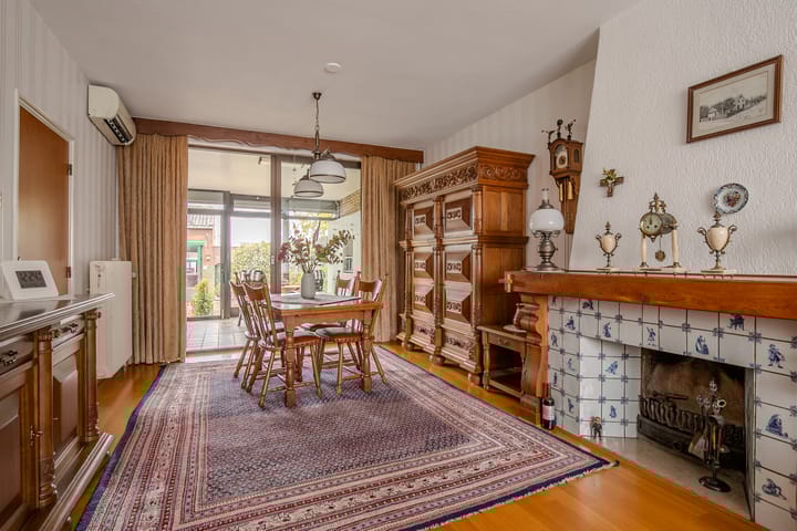 Photo 5 of Schout Offermanstraat 33