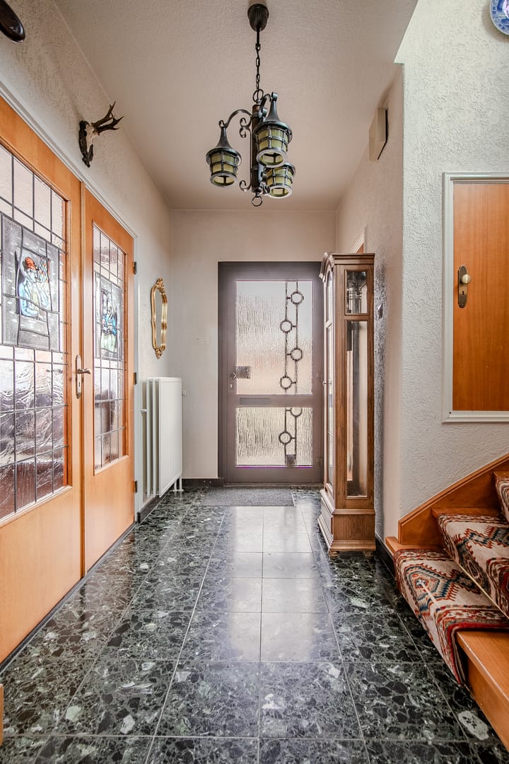 Photo 11 of Schout Offermanstraat 33