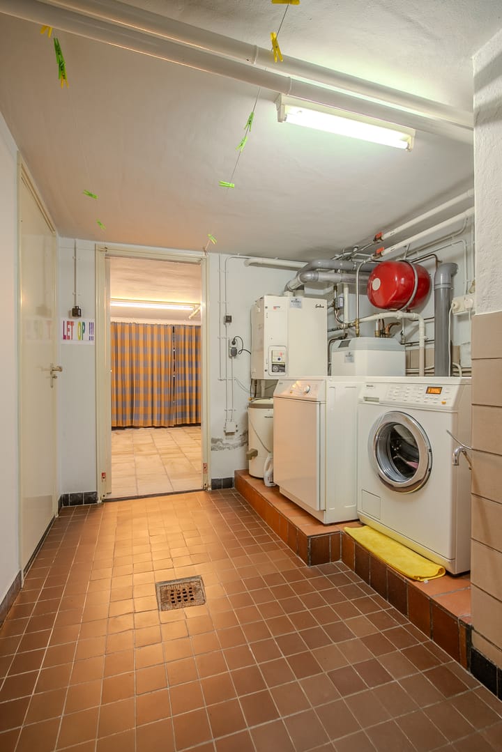 Photo 14 of Schout Offermanstraat 33