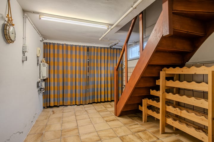 Photo 13 of Schout Offermanstraat 33