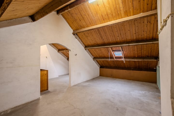 Photo 27 of Schout Offermanstraat 33