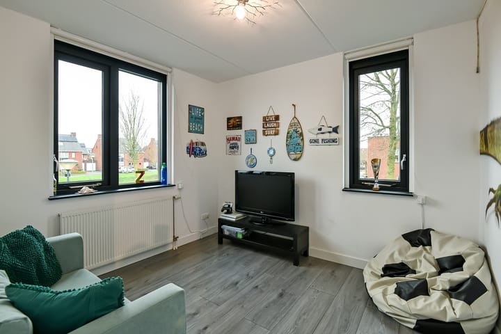 Foto 30 van Regenboog 231