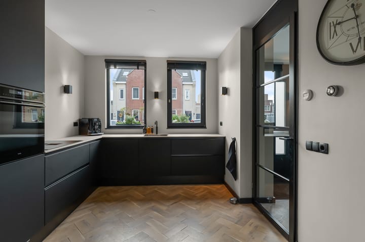 Foto 12 van Zwarte Ring 137