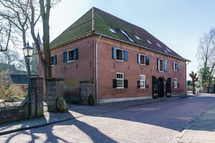 Photo 6 of Burgemeester van den Boschstraat 44-F
