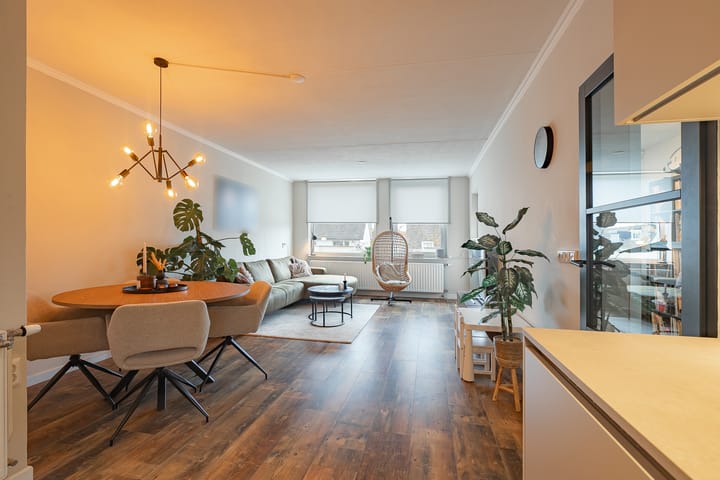 Photo 2 of Montfortanenplein 21