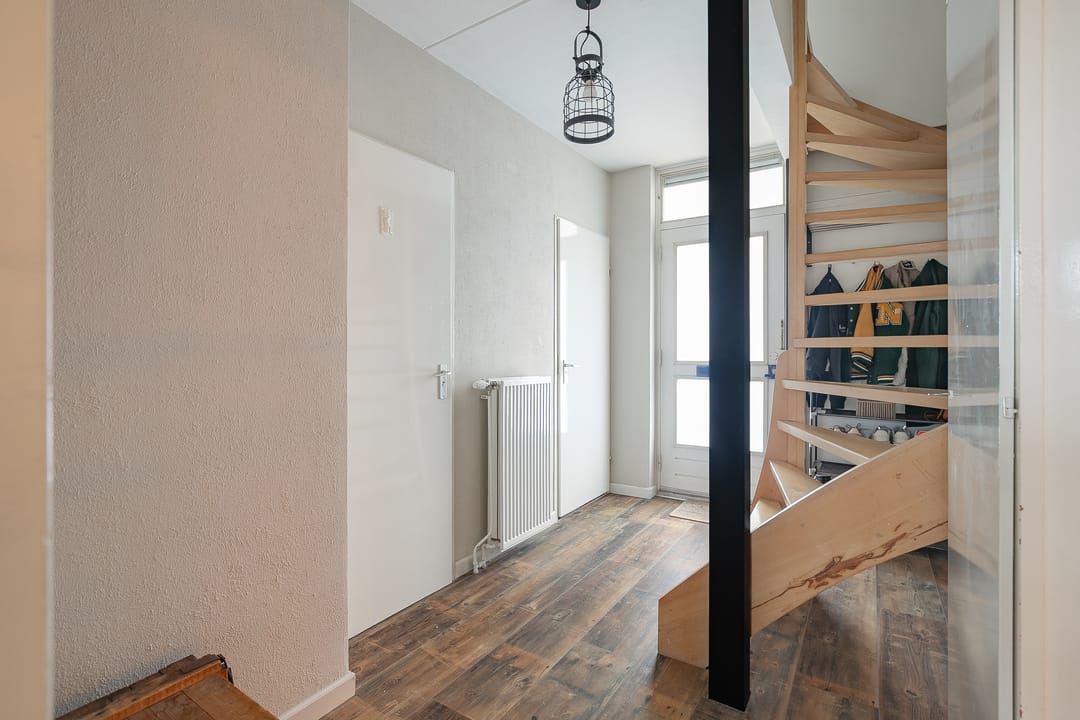 Foto 7 van Montfortanenplein 21