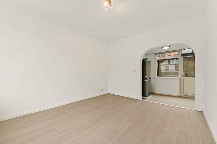 Photo 6 of Ploegstraat 30