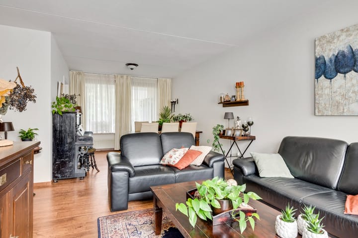 Photo 4 of Magnoliastraat 70