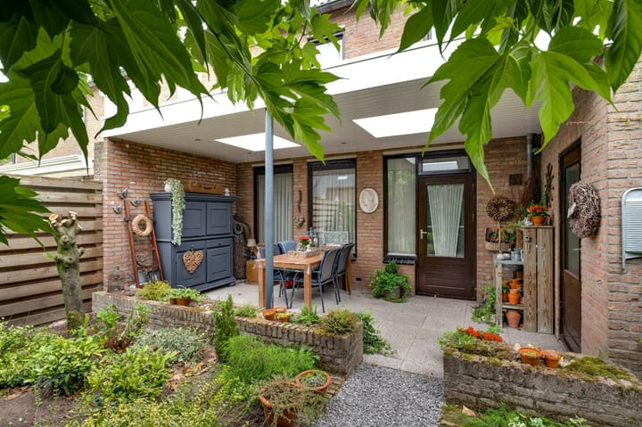 Photo 26 of Magnoliastraat 70