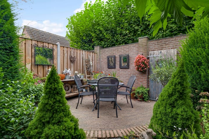 Photo 27 of Magnoliastraat 70