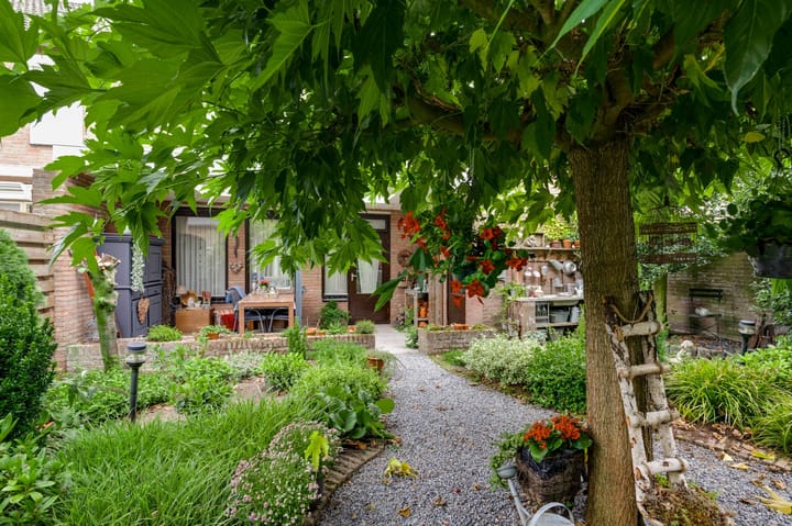 Photo 28 of Magnoliastraat 70