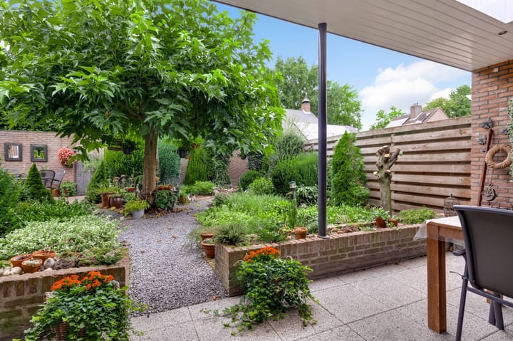 Photo 32 of Magnoliastraat 70