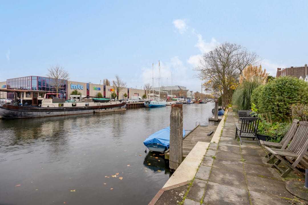 Foto 23 van Tuinlaan 42