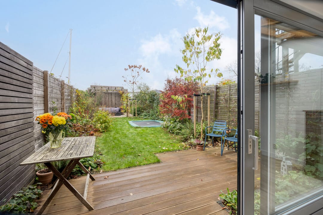 Foto 16 van Tuinlaan 42