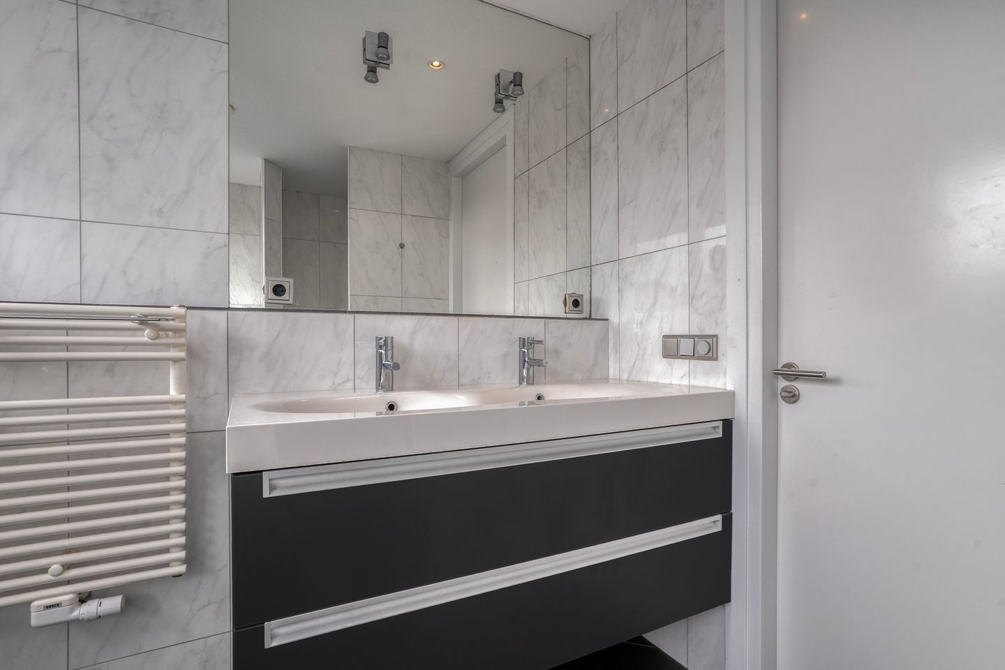 Foto 34 van De Vrijhofweg 3