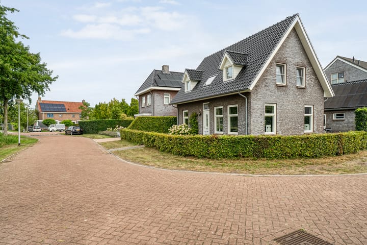 Foto 52 van De Vrijhofweg 3