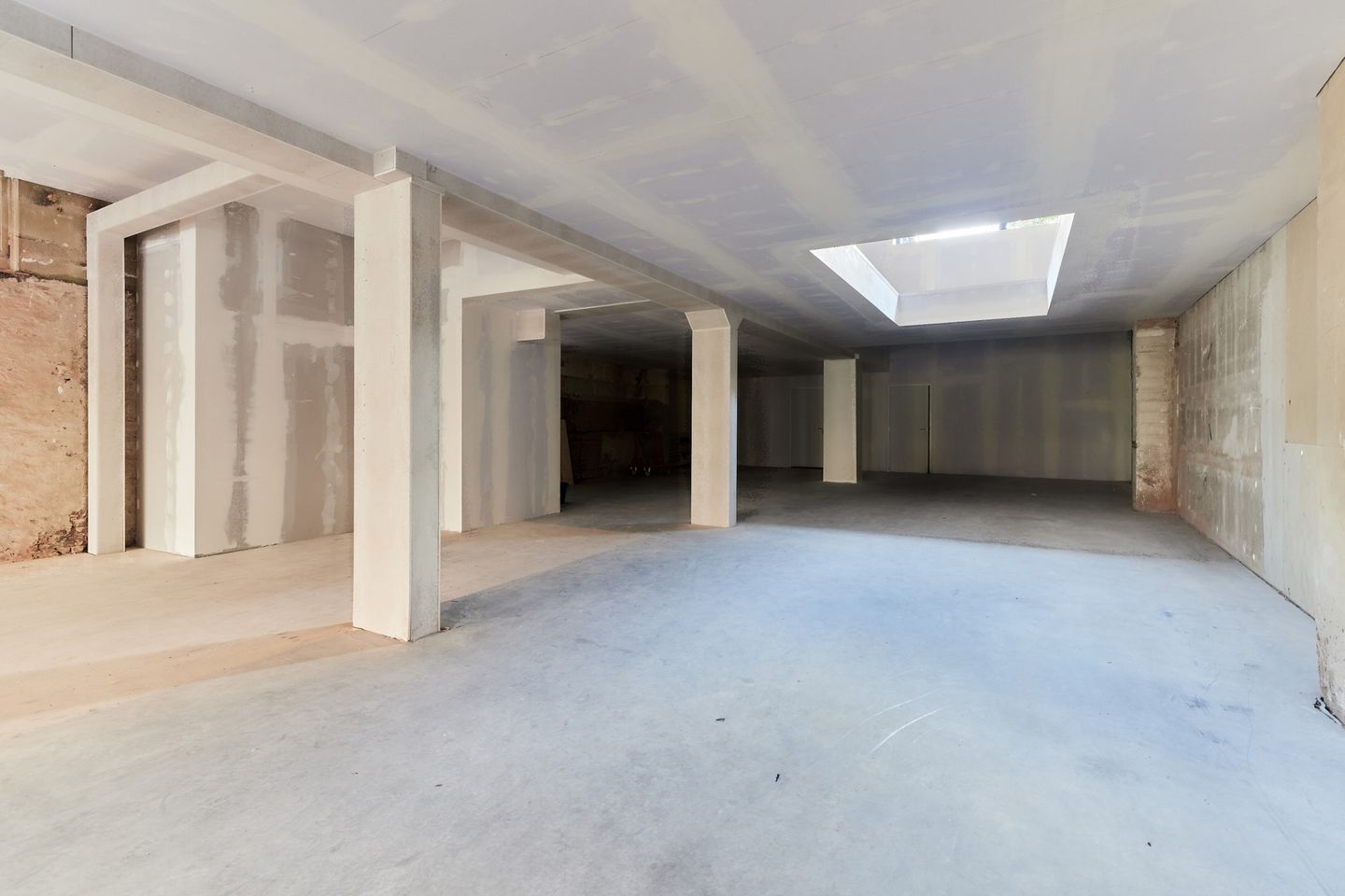 View photo 5 of Oudegracht 159